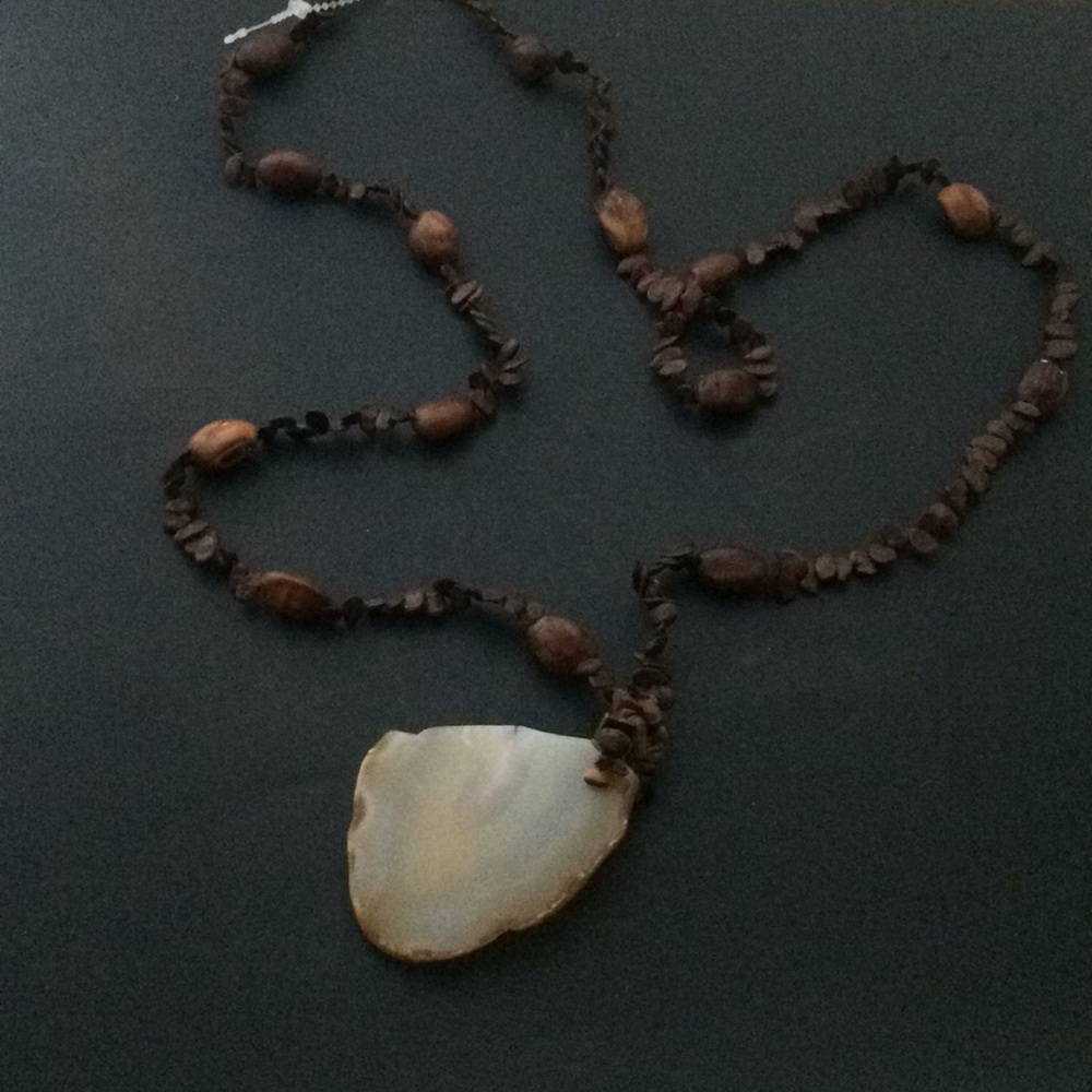 Combination vintage necklace with natural stone